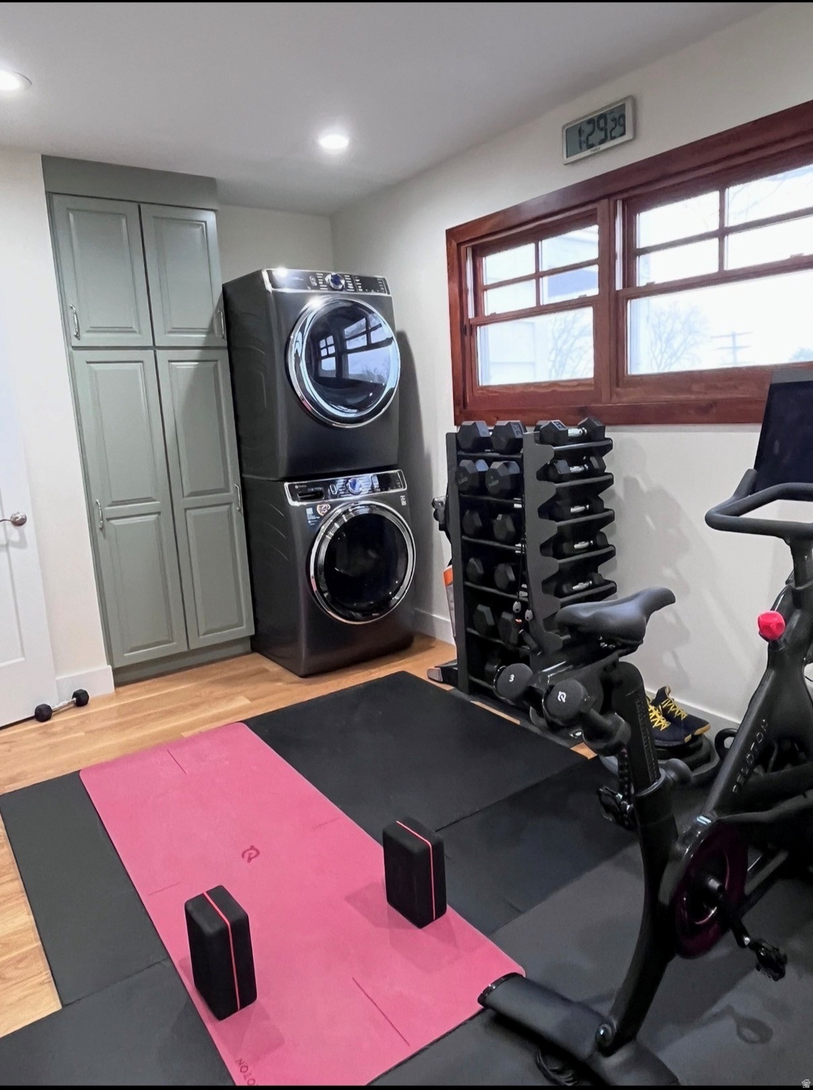 THE AVENUES - Residential