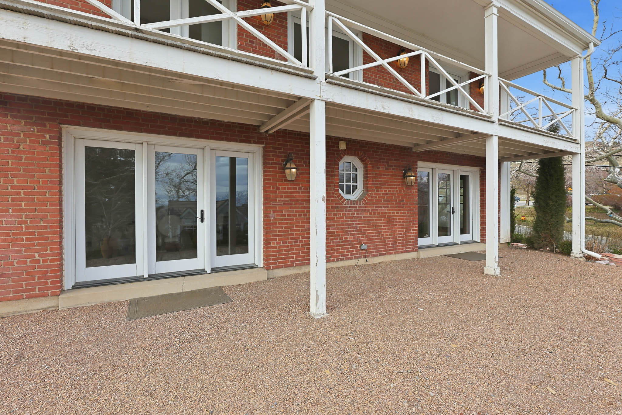 THE AVENUES - Residential