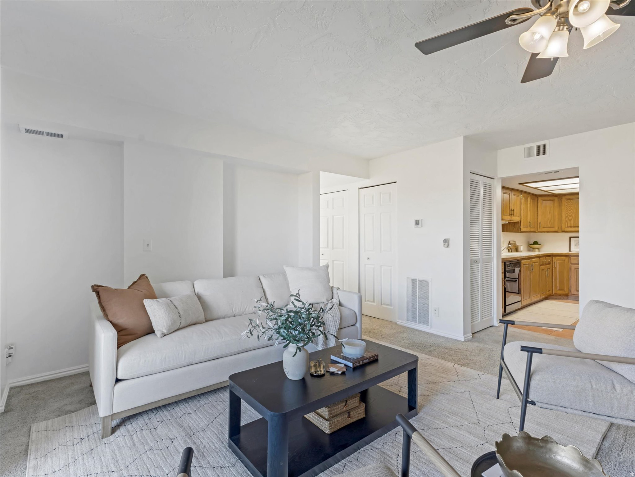 ARLINGTON PLACE - Residential