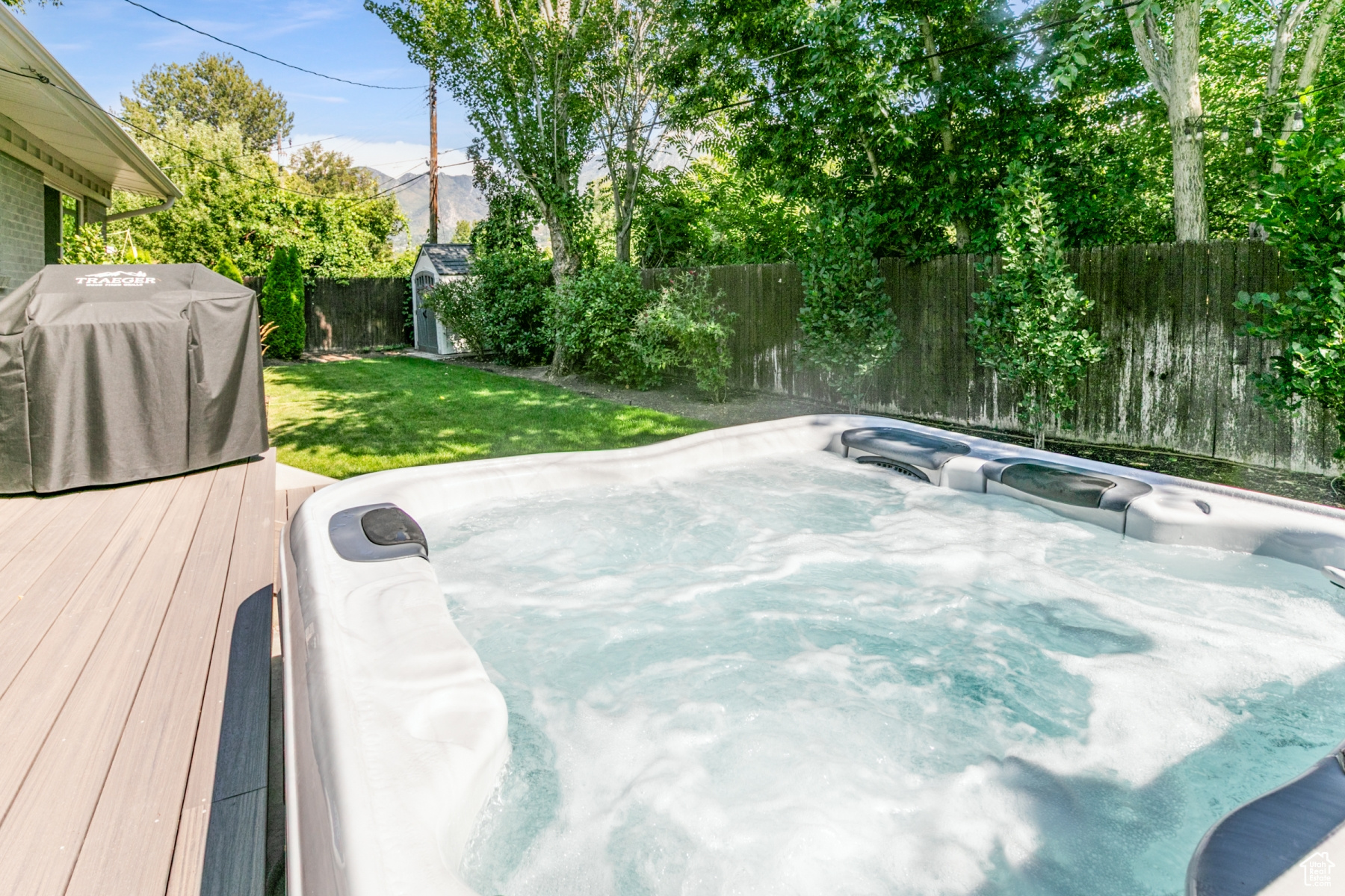 BLUE RIBBON ACRES - Residential