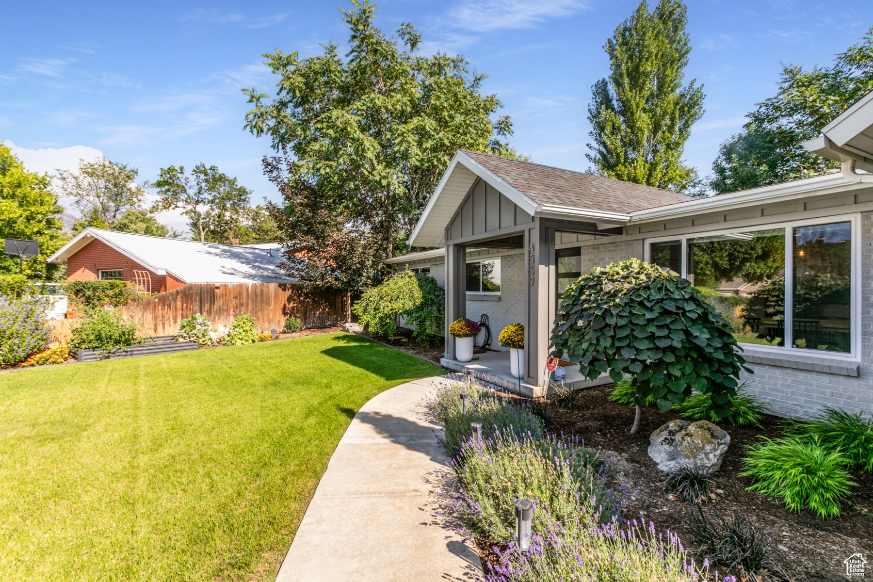 BLUE RIBBON ACRES - Residential