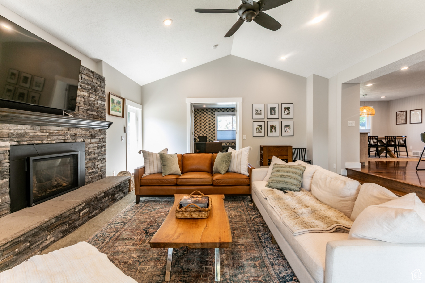 BLUE RIBBON ACRES - Residential