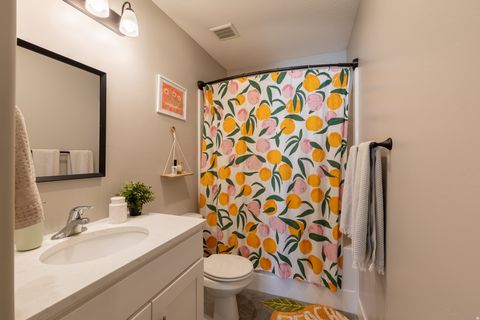 Tiny photo for 28 N 575 W, Hyrum, UT 84319 (MLS # 2146907)