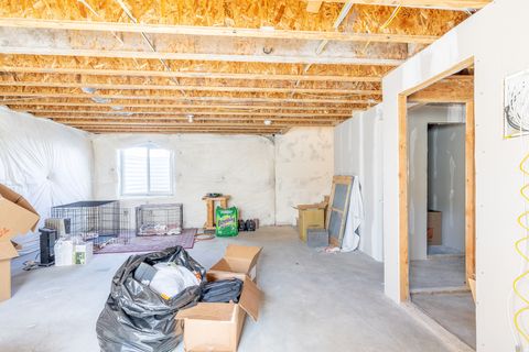 Tiny photo for 28 N 575 W, Hyrum, UT 84319 (MLS # 2146907)