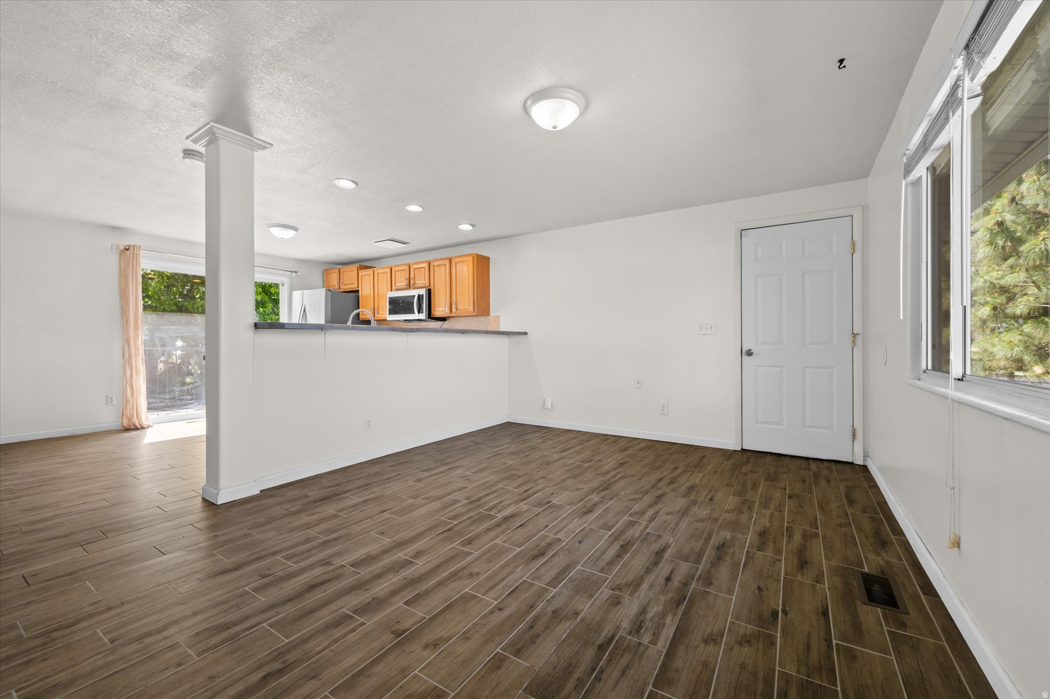 DAWN DEVELOPMENT - Residential
