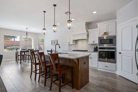 Tiny photo for 3429 W 2570 S, Hurricane, UT 84737 (MLS # 2135711)