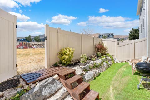 Tiny photo for 3024 S WILLOW CREEK DR W, Saratoga Springs, UT 84045 (MLS # 2168475)