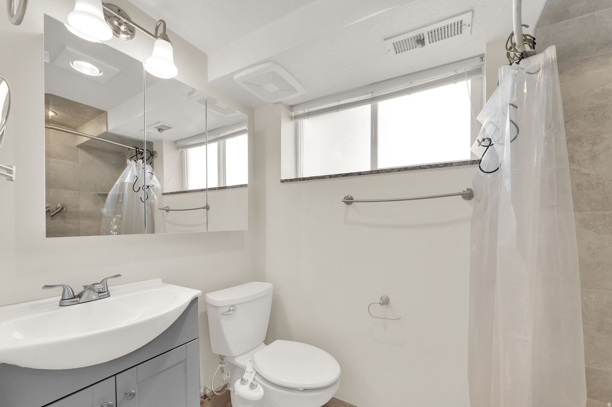 AUBURN GARDENS - Residential