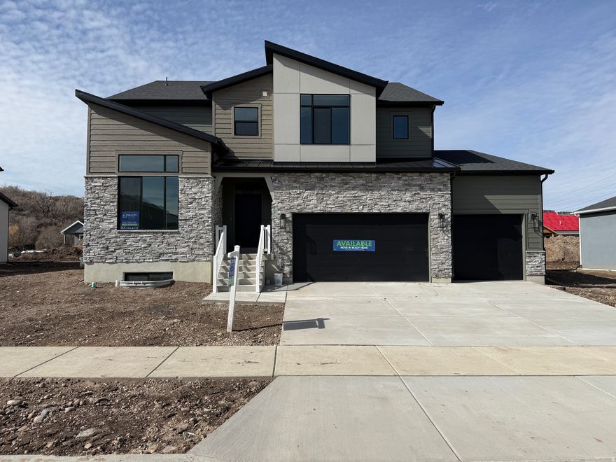 This Glacier home design has it ALL!!! 3 spacious great rooms, large office, beautiful kitchen with upgraded quartz countertops, huge pantry, 6 spacious bedrooms, dual heating/cooling systems, covered patio, storage galore and a 4 car garage!! Riverwood is South Weber's newest and most popular community.  Come see the stunning features this home has to offer! We are offering GREAT $ incentives $ to assist with closing costs and/or interest rate buy down.....ask for details.