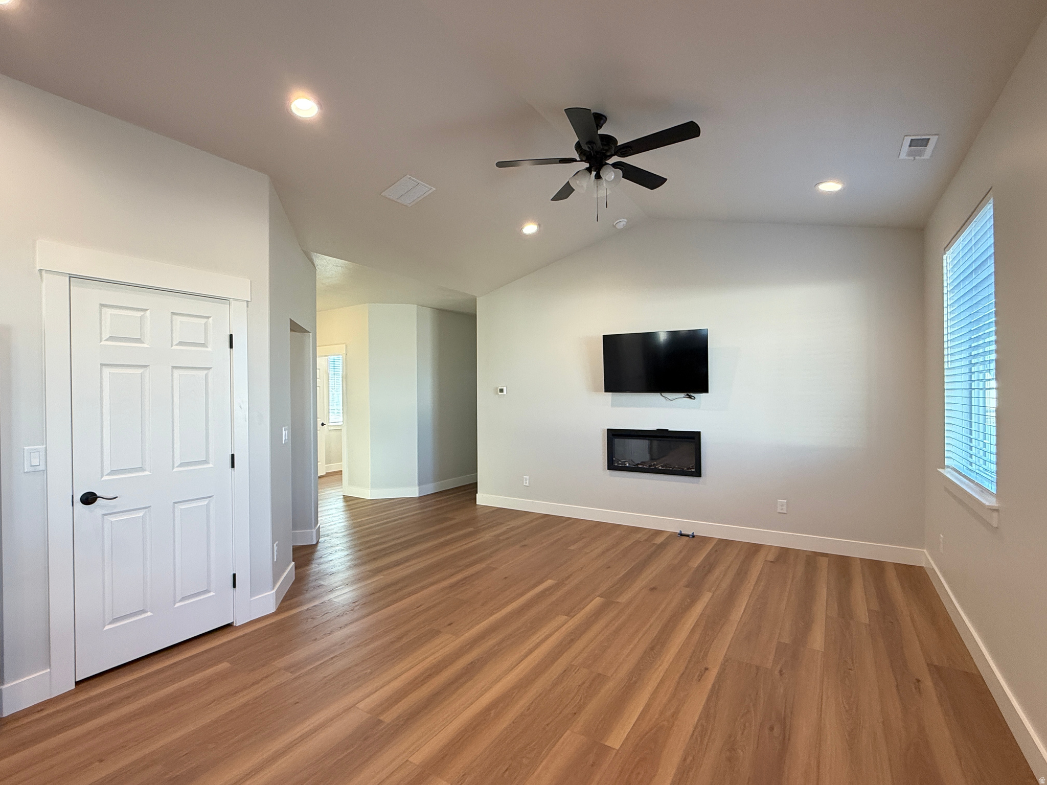 COTTONWOOD LANDING - Residential