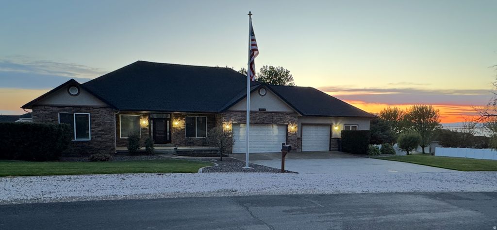 Photo of 7566 S 475 W, Willard, UT 84340 (MLS # 2155022)