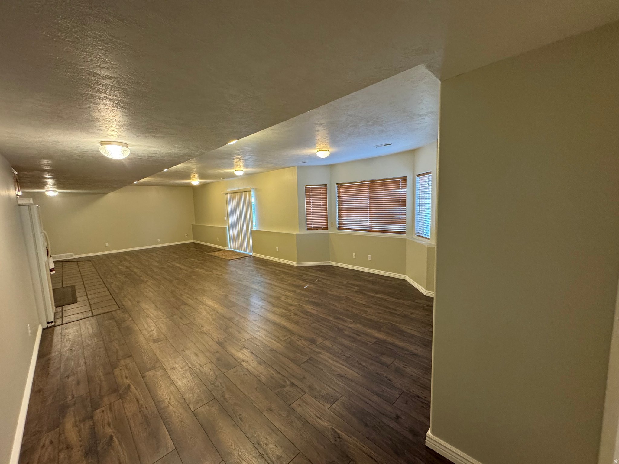 BAY VIEW EST - Residential