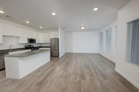 Tiny photo for 339 W 25 N #6, Layton, UT 84041 (MLS # 2136845)