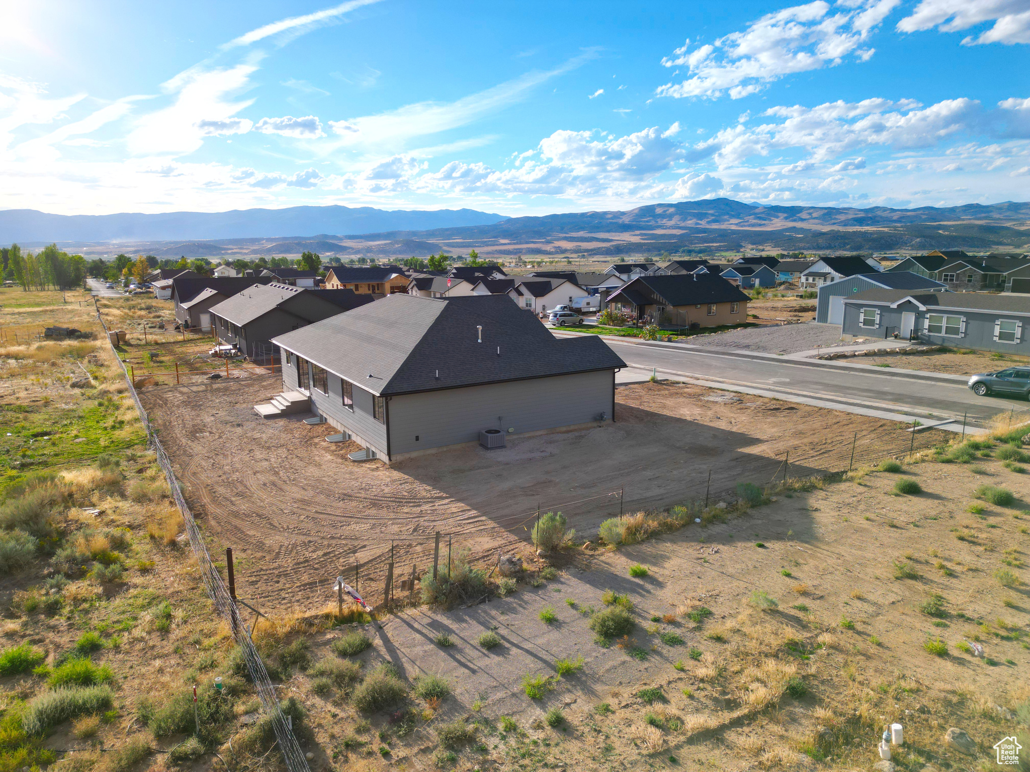 MOUNTAINVILLE FARMS - Residential