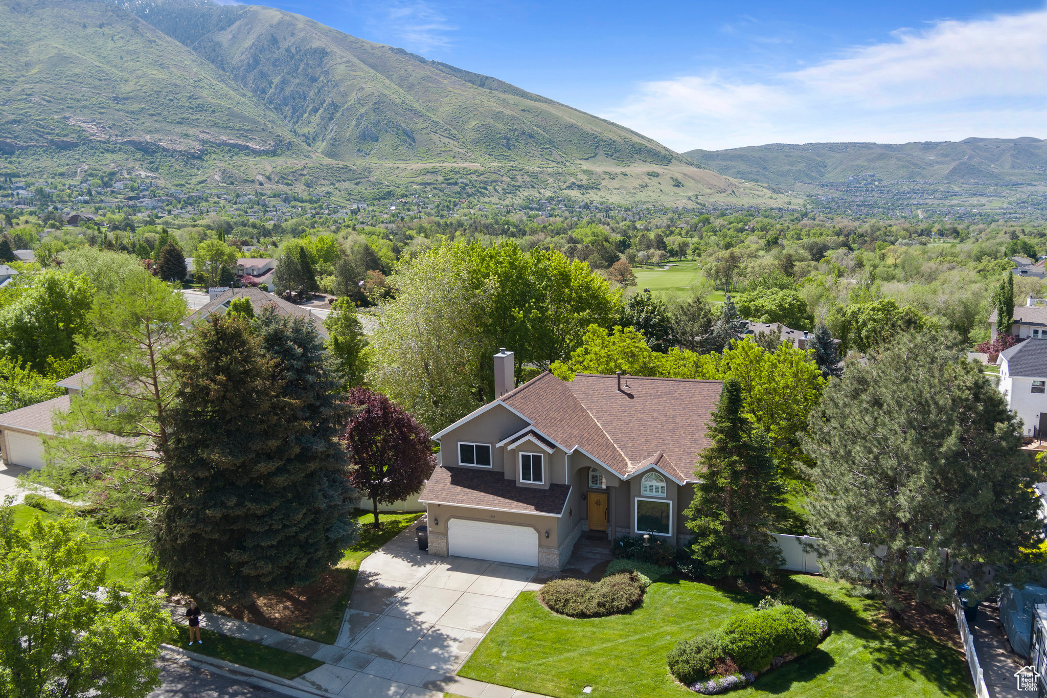 1802 E Gracey Ln, Sandy, Utah image 2