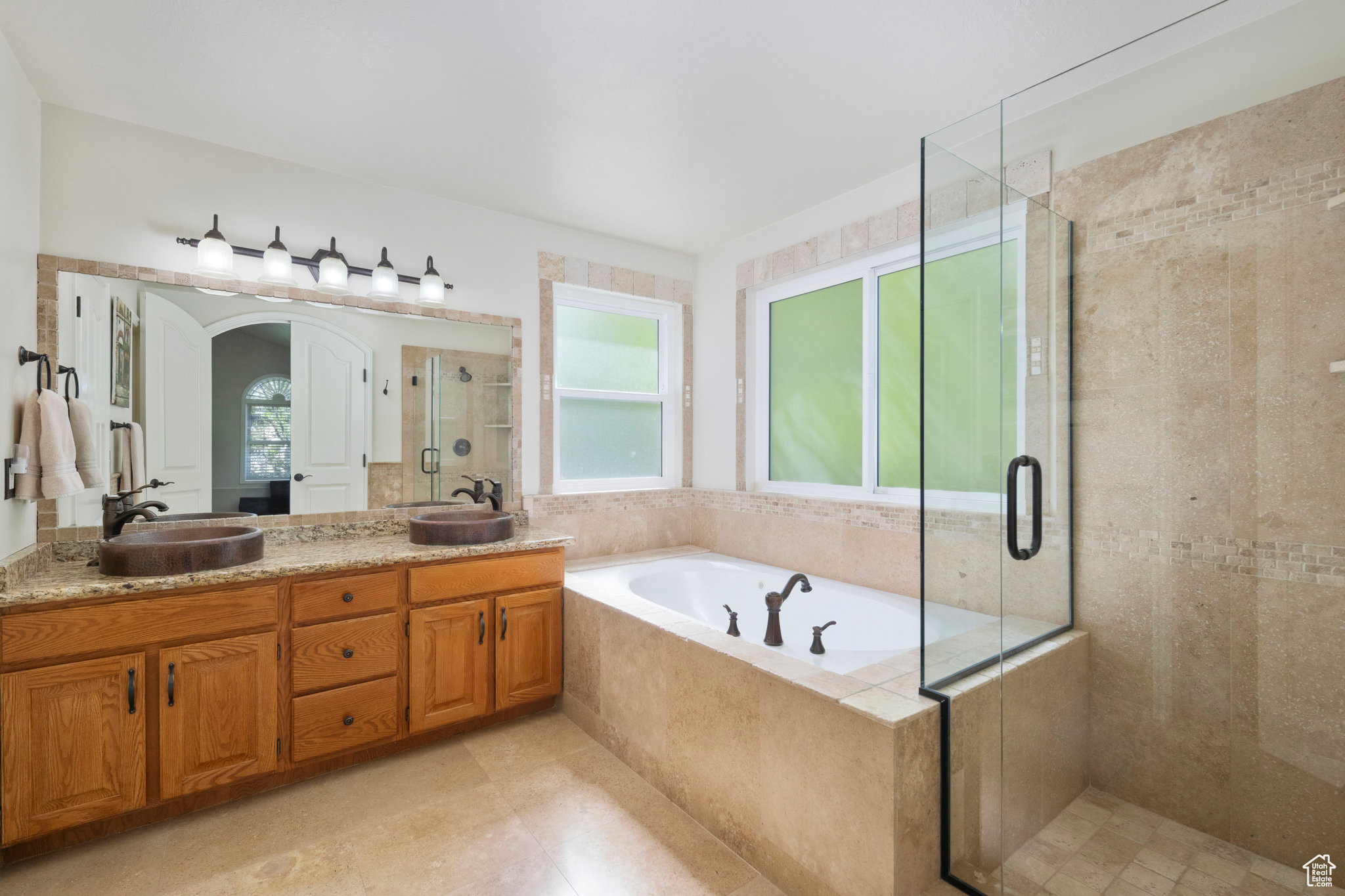 1802 E Gracey Ln, Sandy, Utah image 30