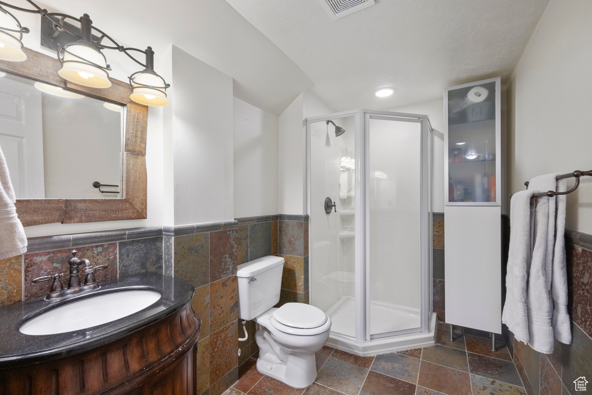 1802 E Gracey Ln, Sandy, Utah image 34
