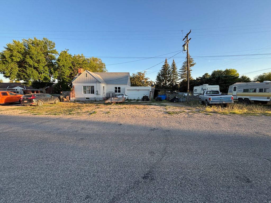 Photo of 102 S MAIN ST, Paris, ID 83261 (MLS # 2145719)