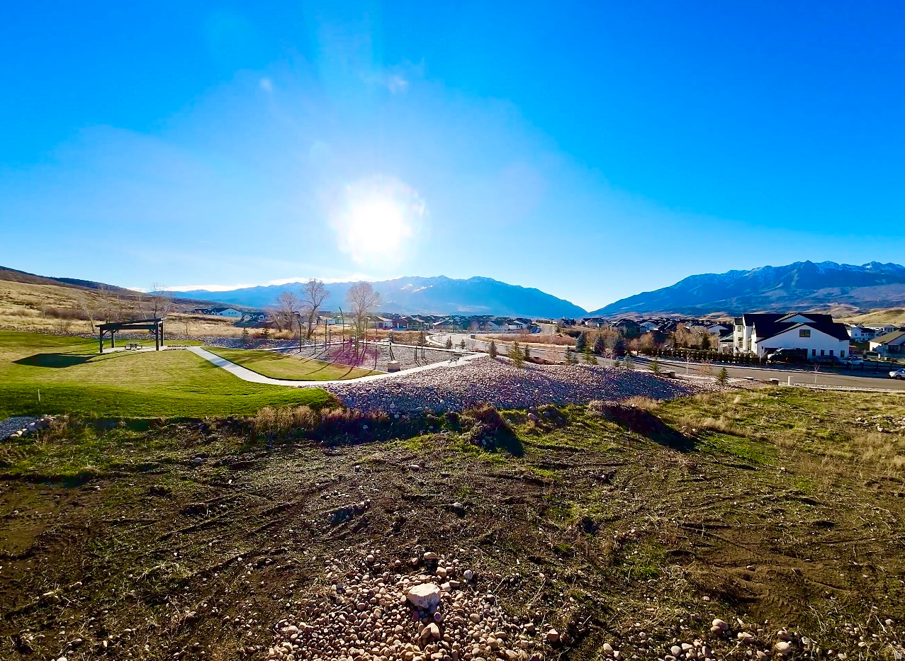 COTTONWOOD SPRING VIEW - Land