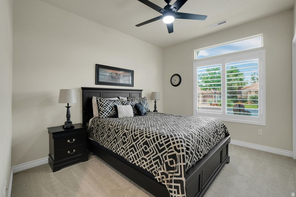 LAS ENTRADAS AT GREEN SPRING - Residential