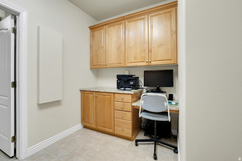 LAS ENTRADAS AT GREEN SPRING - Residential