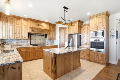 Tiny photo for 4235 N 1150 W, Pleasant View, UT 84414 (MLS # 2172587)