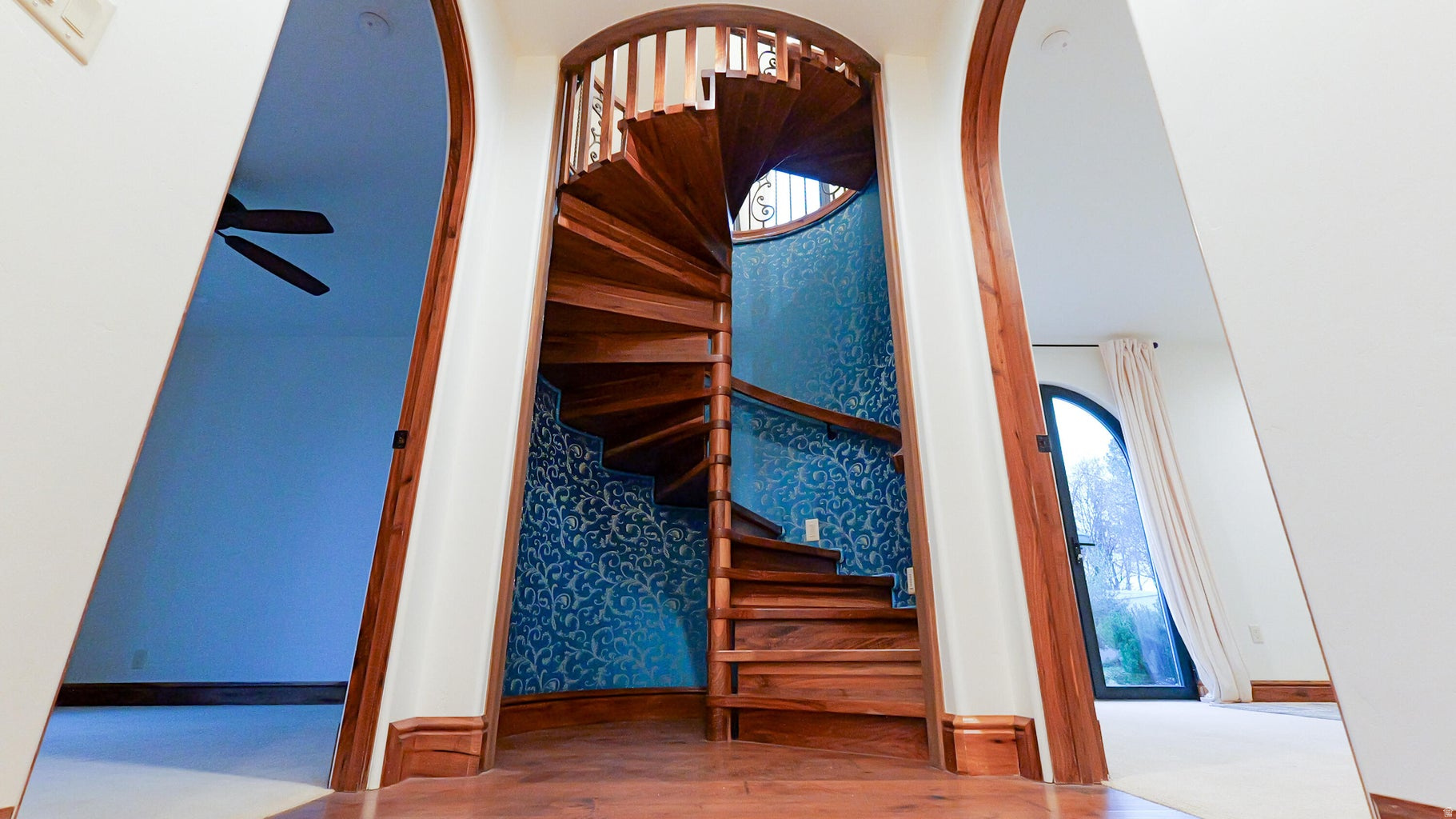 BLOOMINGTON RANCHOS - Residential