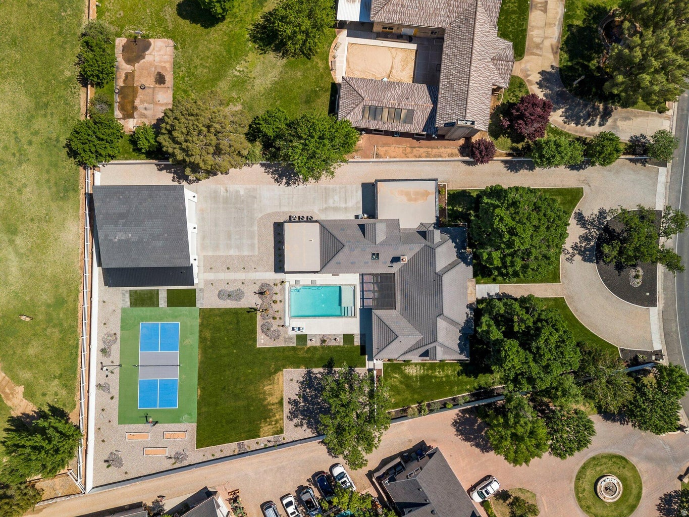 BLOOMINGTON RANCHOS - Residential