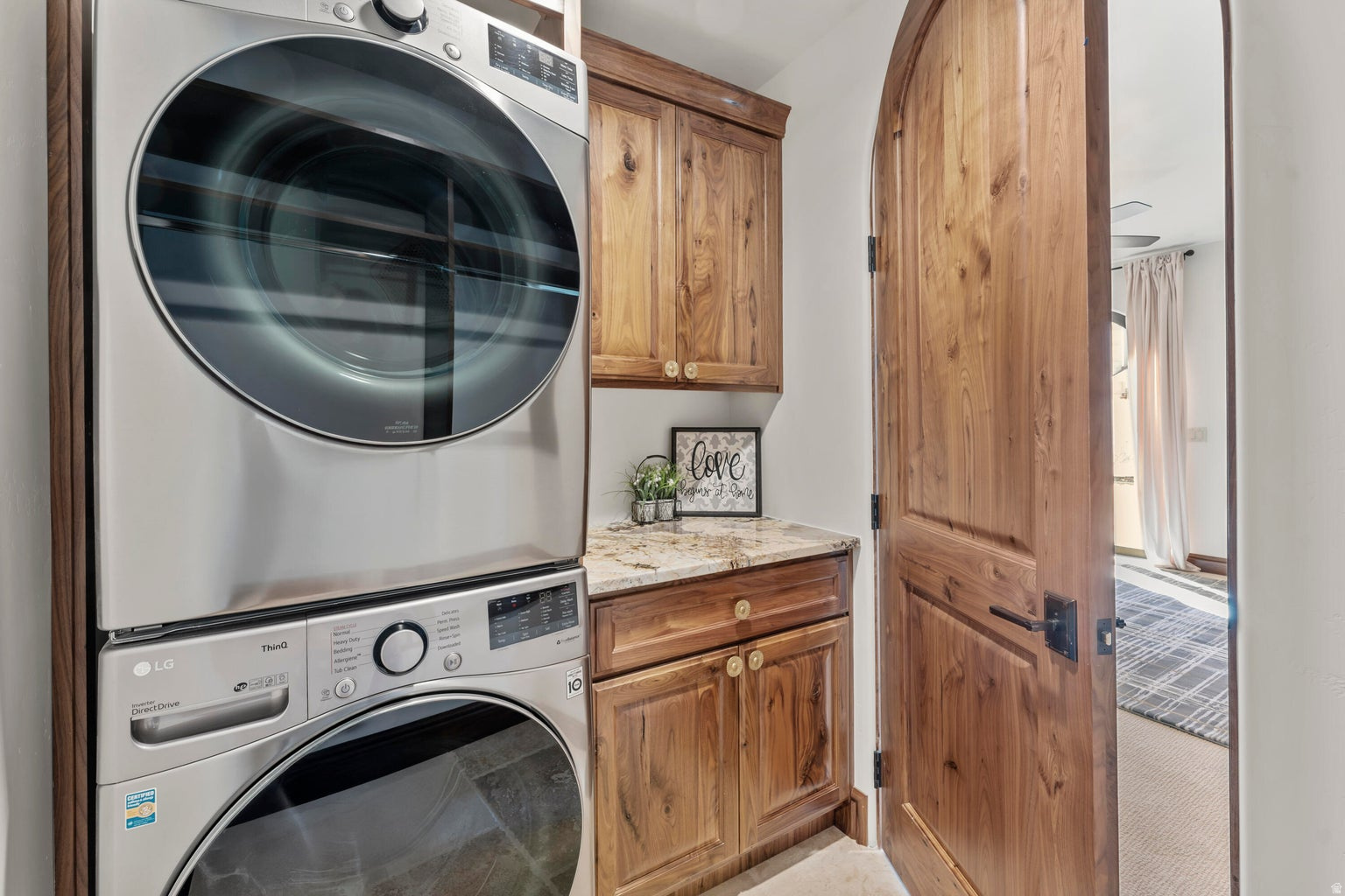 BLOOMINGTON RANCHOS - Residential