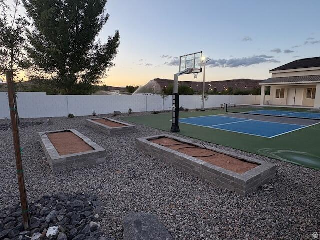 BLOOMINGTON RANCHOS - Residential