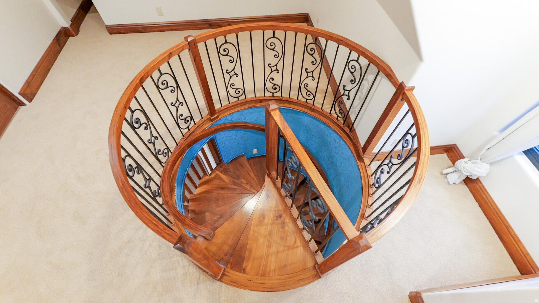 BLOOMINGTON RANCHOS - Residential