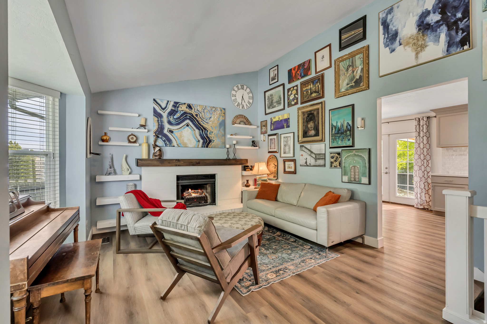 OQUIRRH SHADOWS - Residential