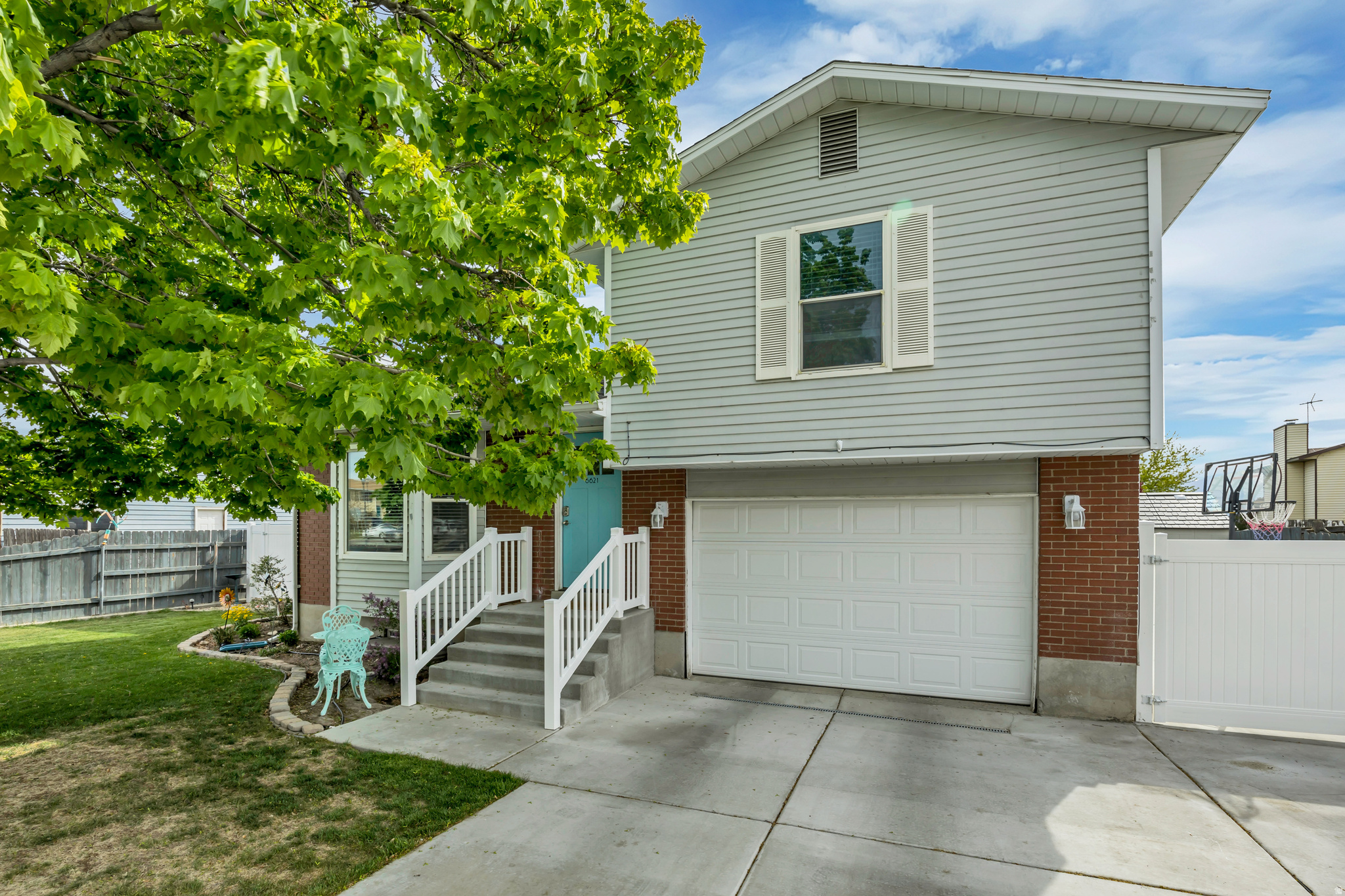 OQUIRRH SHADOWS - Residential