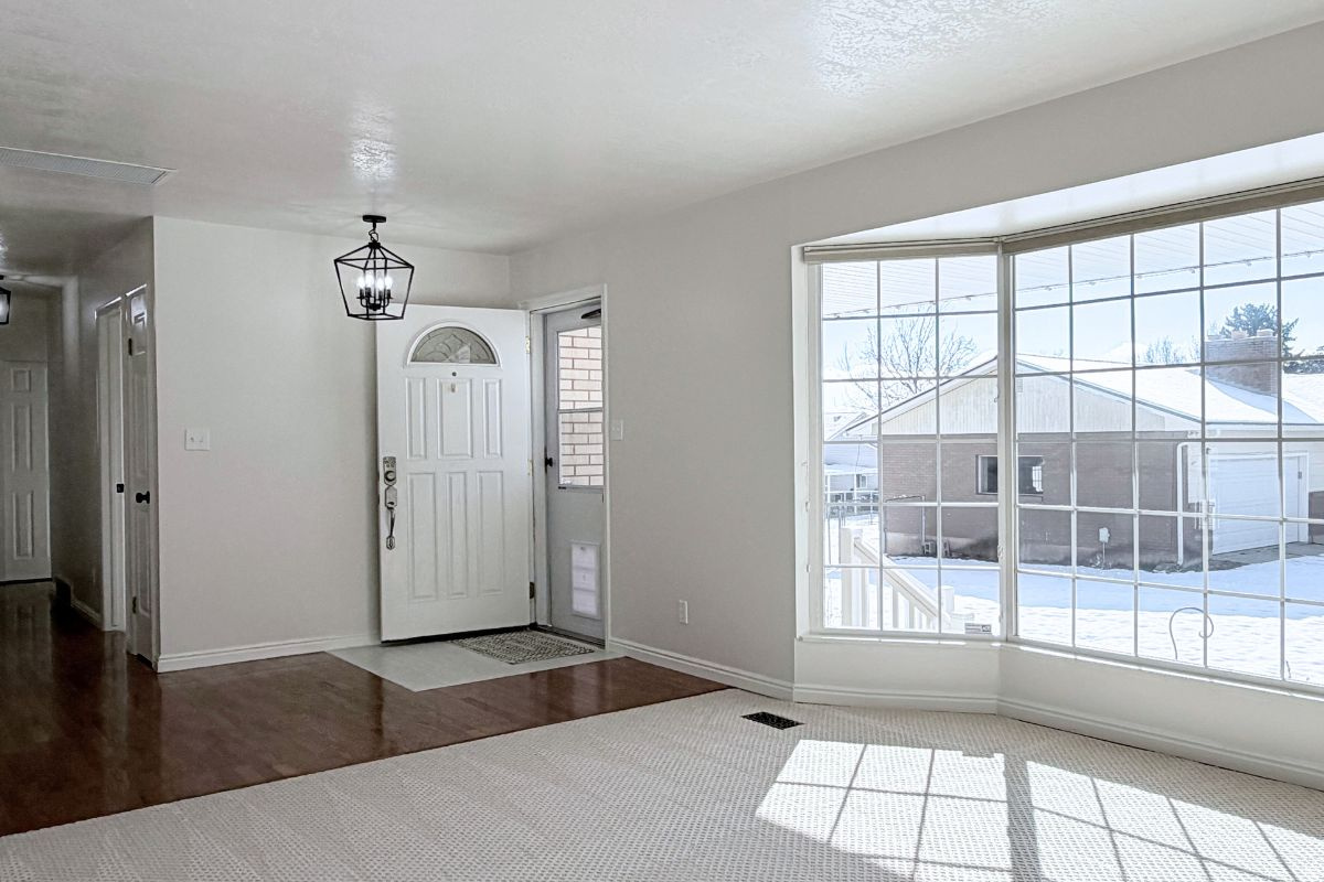 TAYLOR ESTATES - Residential