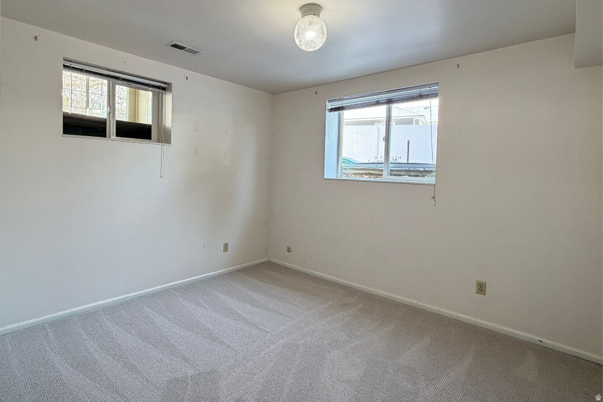 TAYLOR ESTATES - Residential