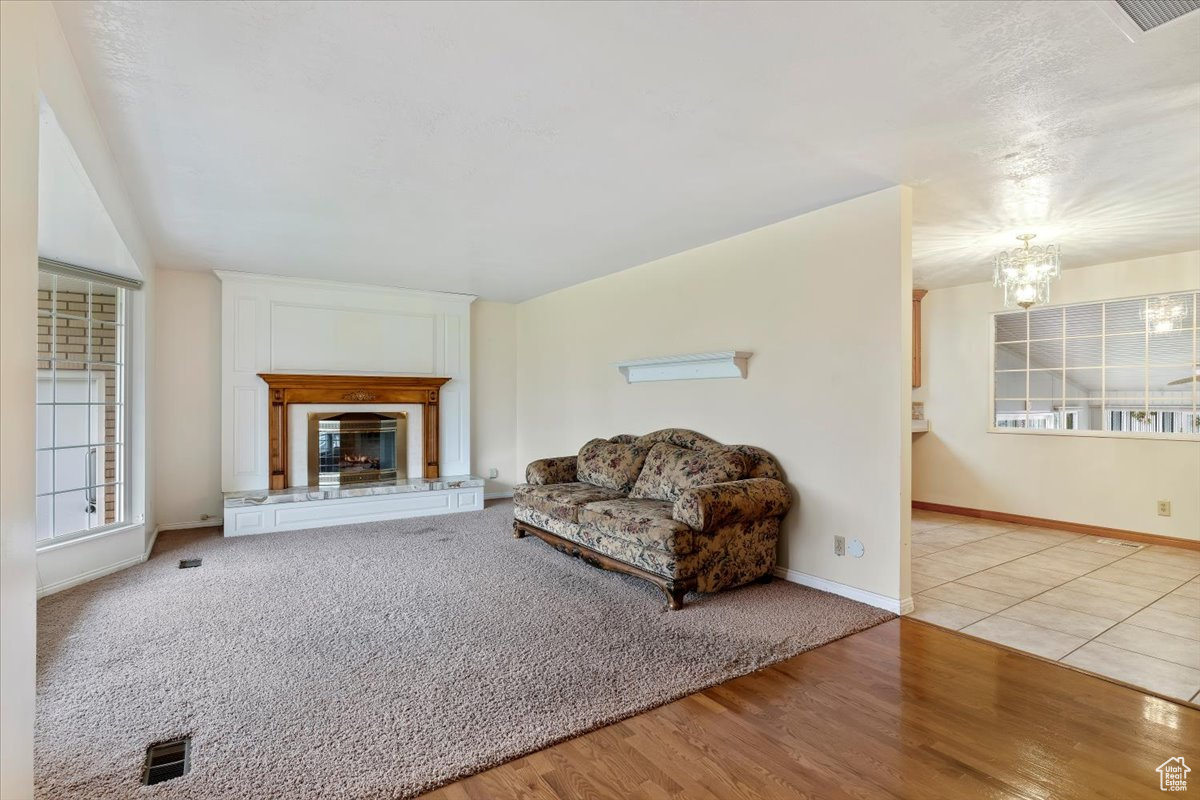 TAYLOR ESTATES - Residential