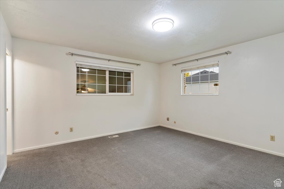 TAYLOR ESTATES - Residential