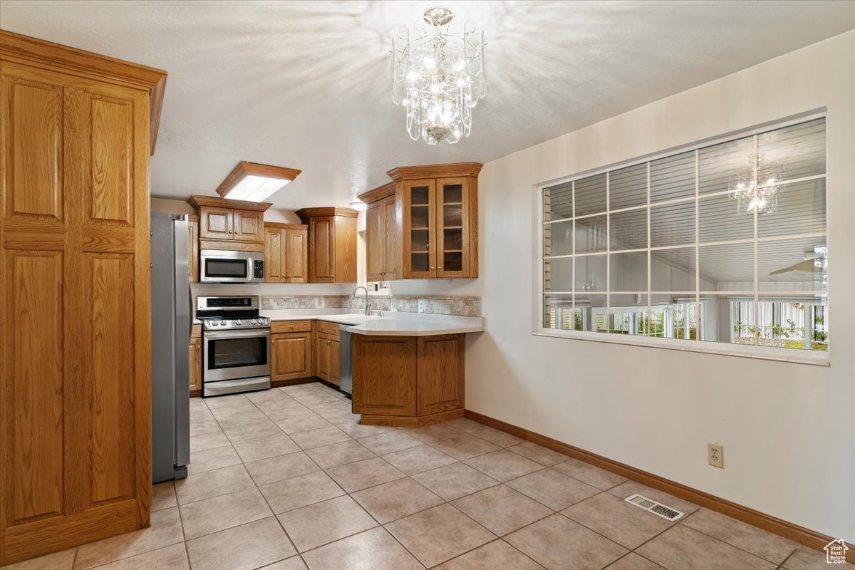 TAYLOR ESTATES - Residential