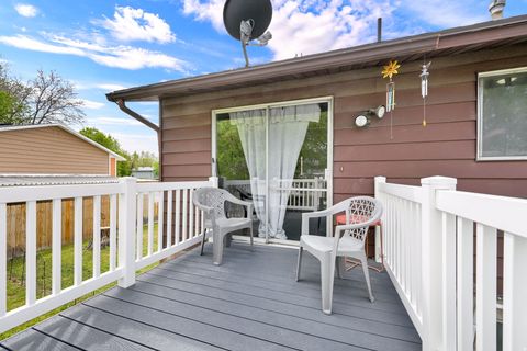 Tiny photo for 721 W 600 N, Clearfield, UT 84015 (MLS # 2152640)