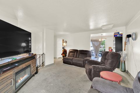 Tiny photo for 721 W 600 N, Clearfield, UT 84015 (MLS # 2152640)