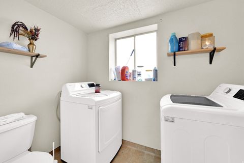 Tiny photo for 721 W 600 N, Clearfield, UT 84015 (MLS # 2152640)