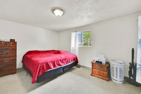 Tiny photo for 721 W 600 N, Clearfield, UT 84015 (MLS # 2152640)