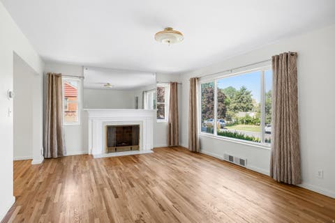 Tiny photo for 3139 S CRESTVIEW CIR W, Bountiful, UT 84010 (MLS # 2176697)
