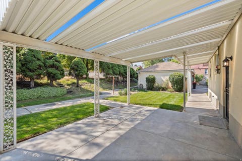 Tiny photo for 3139 S CRESTVIEW CIR W, Bountiful, UT 84010 (MLS # 2176697)