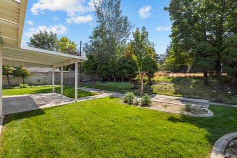 Tiny photo for 3139 S CRESTVIEW CIR W, Bountiful, UT 84010 (MLS # 2176697)