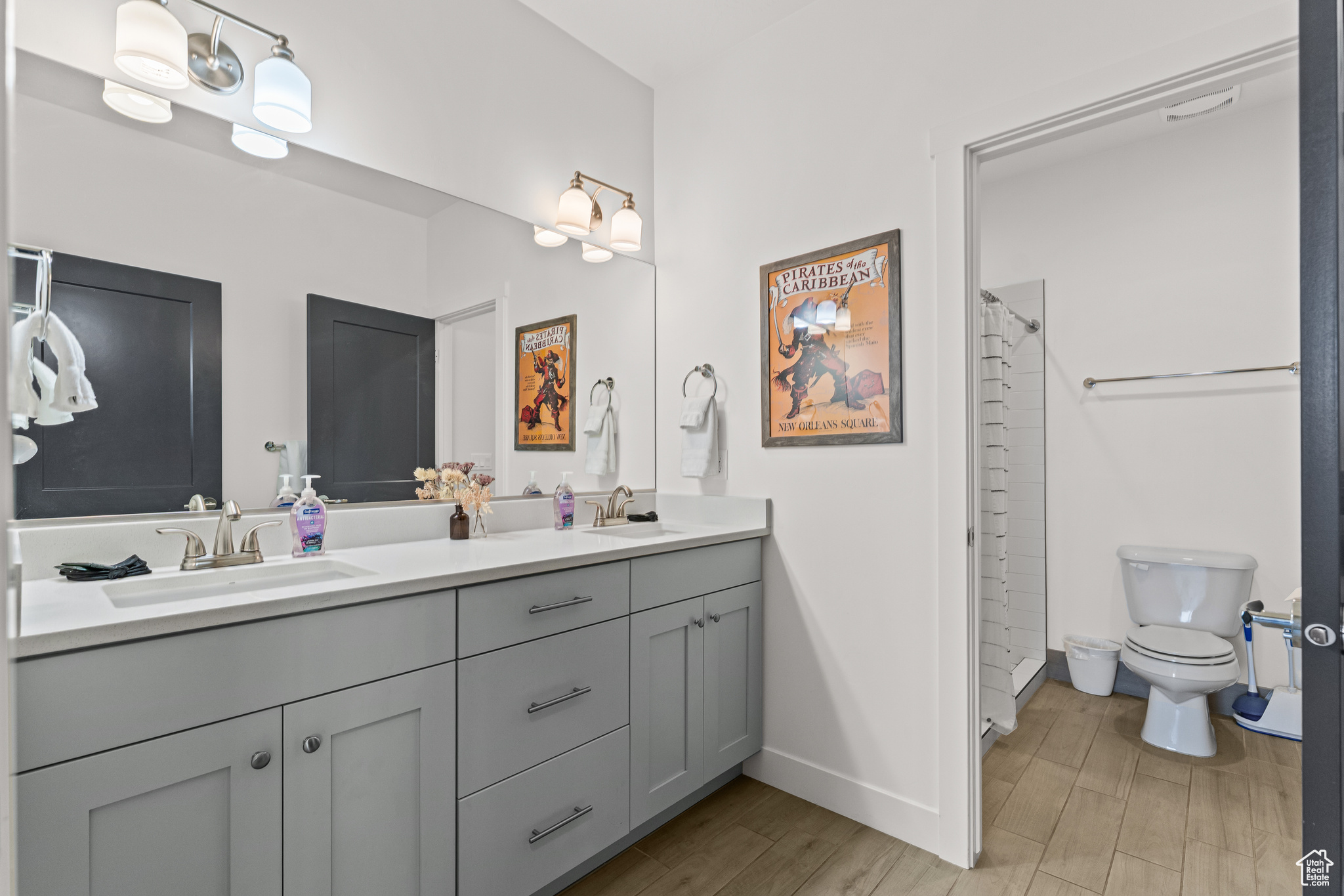 FREEDOM VILLAGE - Residential