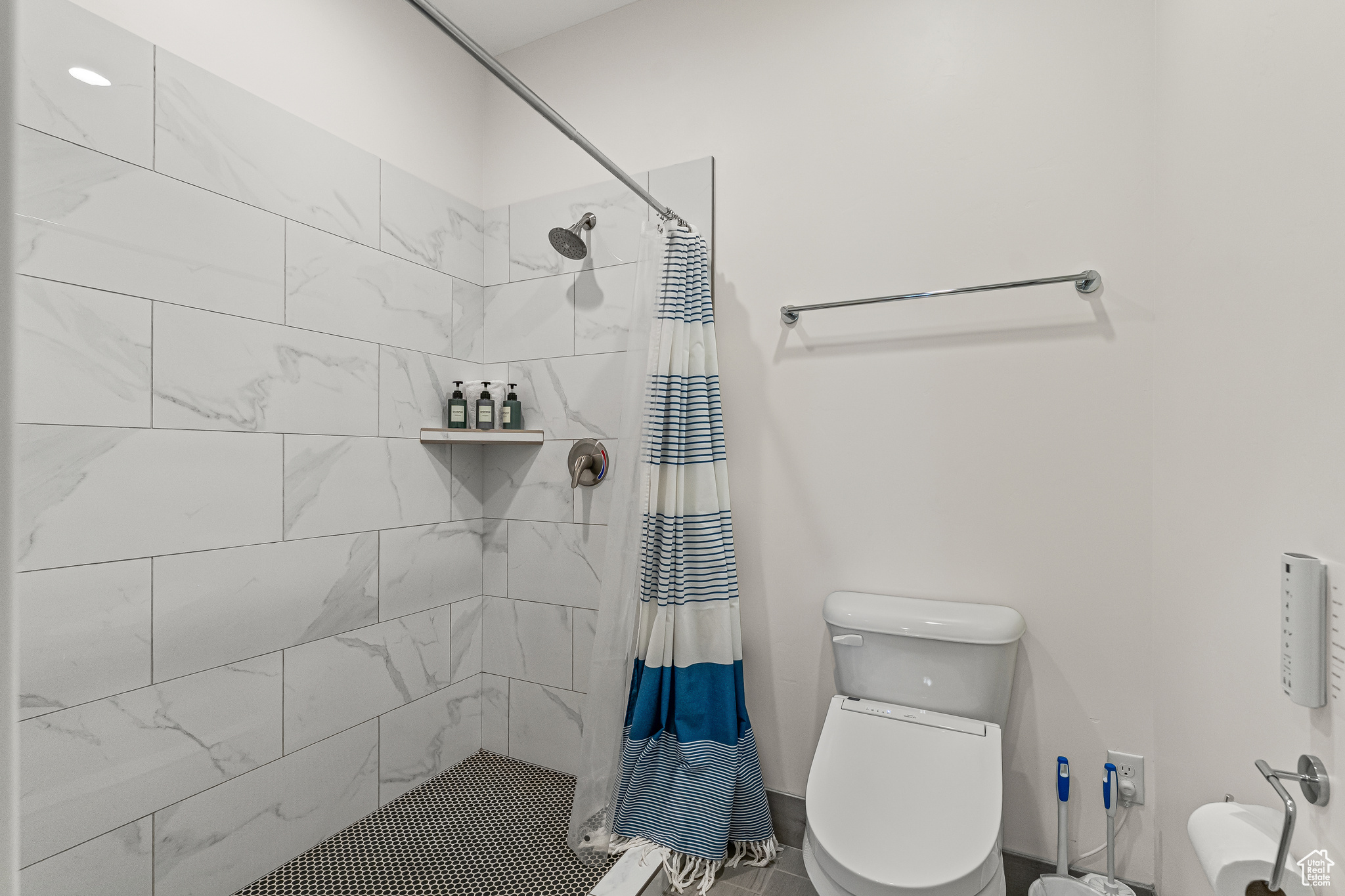 FREEDOM VILLAGE - Residential