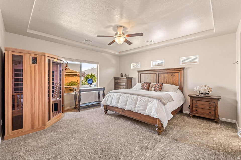 REDWOOD ESTATES PH 3 - Residential