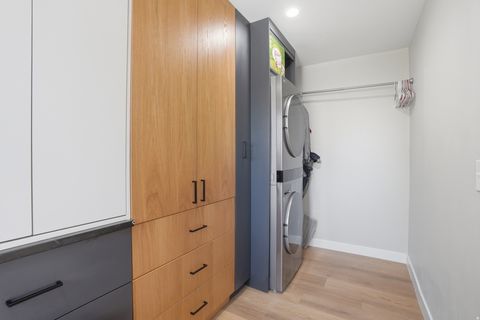 Tiny photo for 2853 E WILLOW DR, Sandy, UT 84093 (MLS # 2144278)