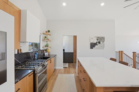 Tiny photo for 2853 E WILLOW DR, Sandy, UT 84093 (MLS # 2144278)